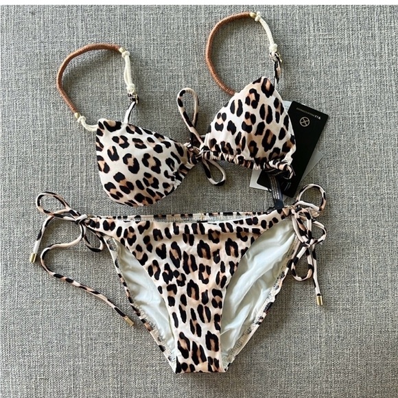 NWT ViX Paula Hermanny Scarlet Elis Leopard String Bikini Set Size Small - Picture 1 of 9